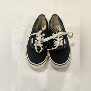 Black Vans